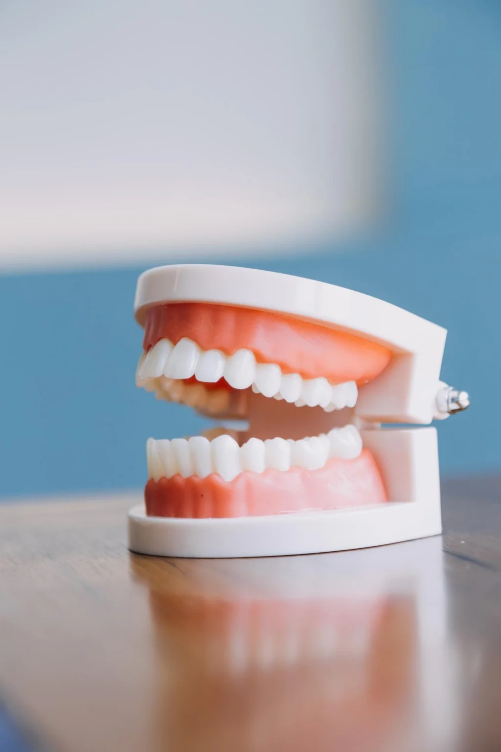 Artificial-Dentures-02